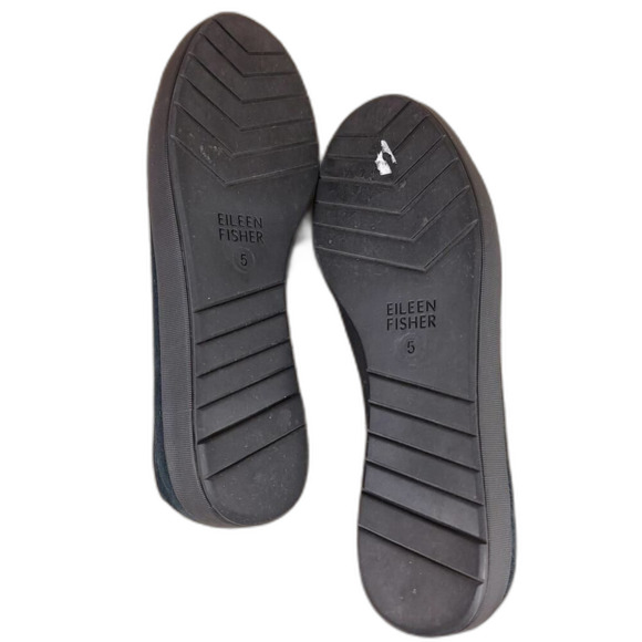 Eileen Fisher Gray Suede Flats Size 5 - Picture 6 of 8